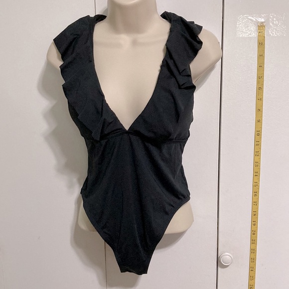 SHADE SHORE Black Plunge Flounce Neckline One Piece Swimsuit Womens Medium - Picture 4 of 13